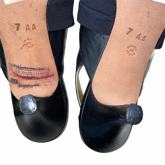 St. John Vintage Slingback heels Size 7 - Picture 15 of 15